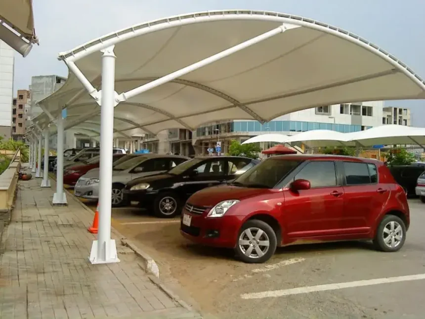 Is it good to park your car in the shade?